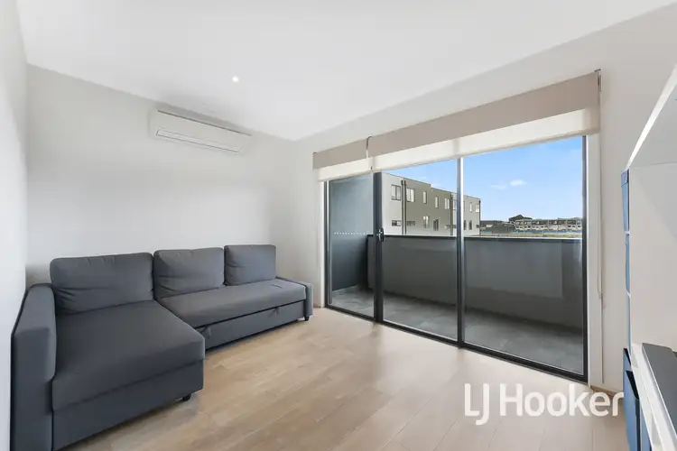 Fourth view of Homely house listing, 10 Rubus Way, Pakenham VIC 3810