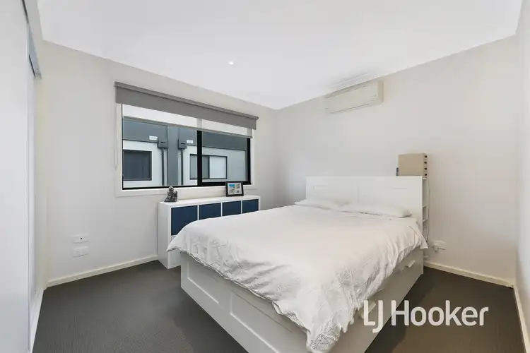 Fifth view of Homely house listing, 10 Rubus Way, Pakenham VIC 3810