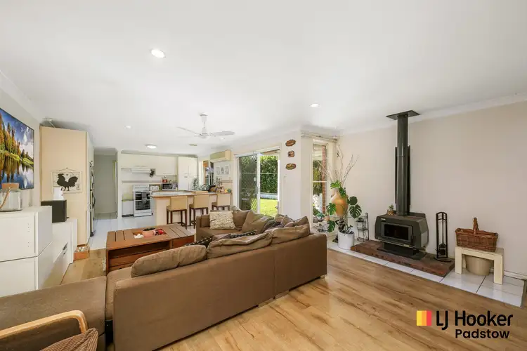 Fifth view of Homely house listing, 789 Henry Lawson Drive, Picnic Point NSW 2213