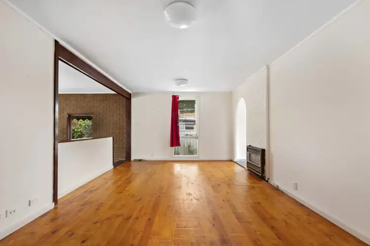 Second view of Homely house listing, 2 Nymagee Place, Fisher ACT 2611