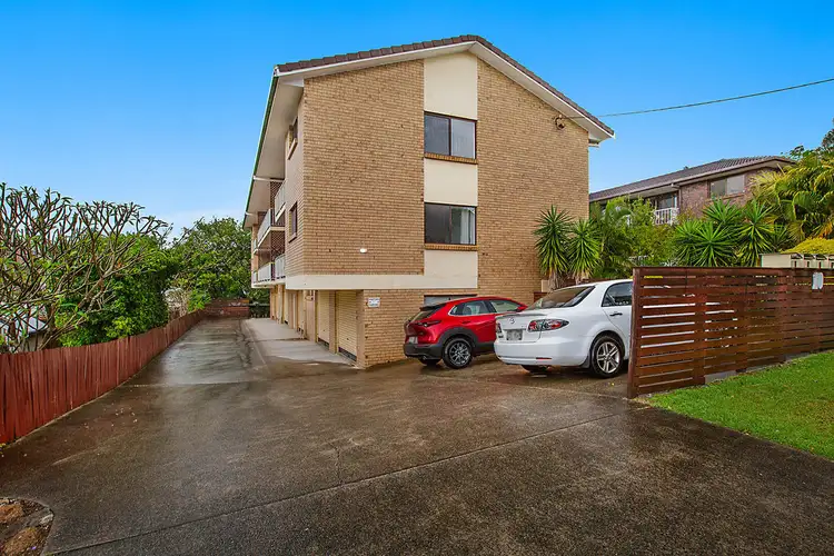 Second view of Homely unit listing, 2/10 Lucinda Street, Taringa QLD 4068