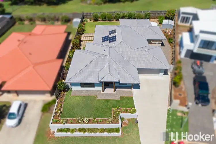 33 Lynch Crescent, Birkdale QLD 4159