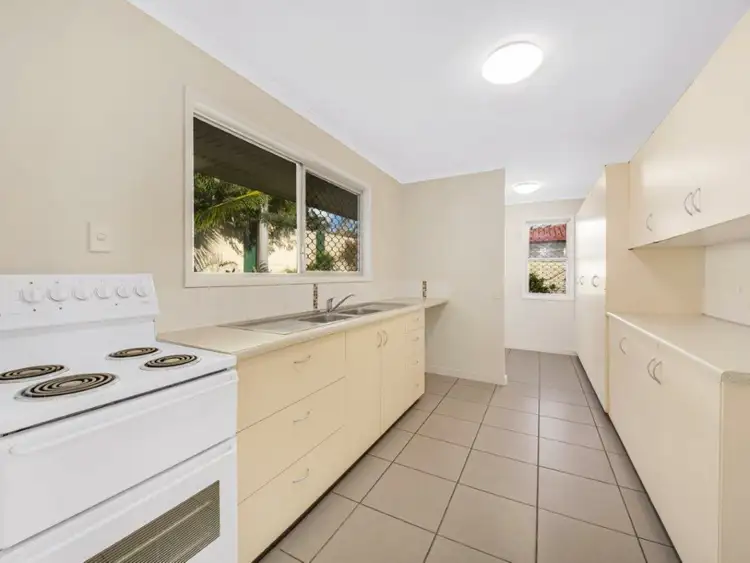 Sixth view of Homely house listing, 168 Sun Valley Road, Kin Kora QLD 4680
