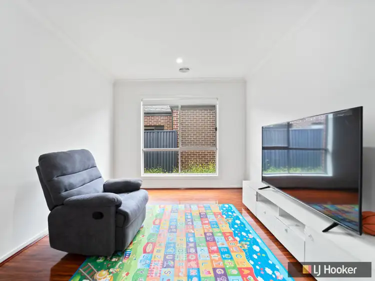 Fourth view of Homely house listing, 10 Tamboritha Boulevard, Weir Views VIC 3338