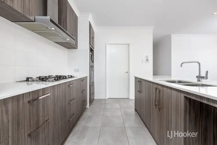 81 The Boulevard, Australind WA 6233