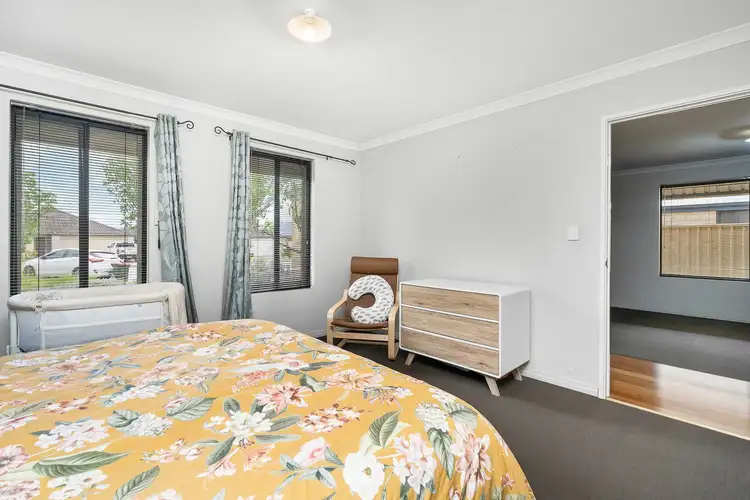 Fifth view of Homely house listing, 5 Lamar Court, Success WA 6164