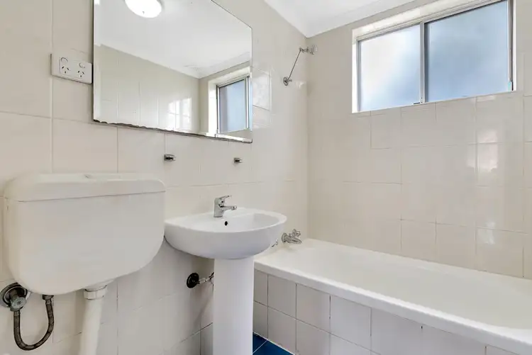 Fifth view of Homely unit listing, 7/186 Sandal Crescent, Carramar NSW 2163