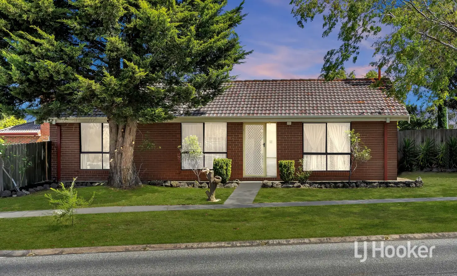 Main view of Homely house listing, 1 Simone Court, Hallam VIC 3803