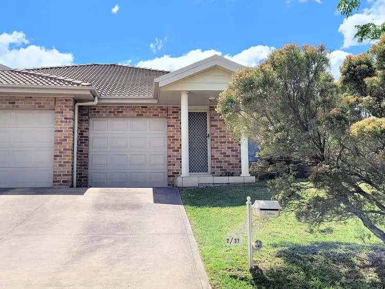Main view of Homely unit listing, 2/37 Nelson Drive, Singleton NSW 2330
