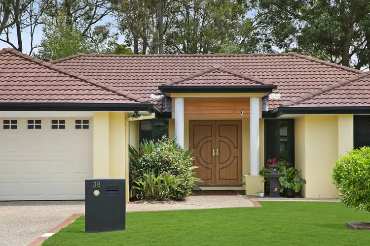 38 Petworth Court, Arundel QLD 4214