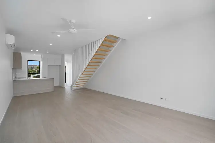 Sixth view of Homely townhouse listing, 22/128 Frank Street, Labrador QLD 4215