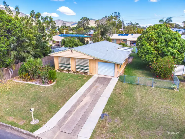 3 Chalmers Street, Norman Gardens QLD 4701