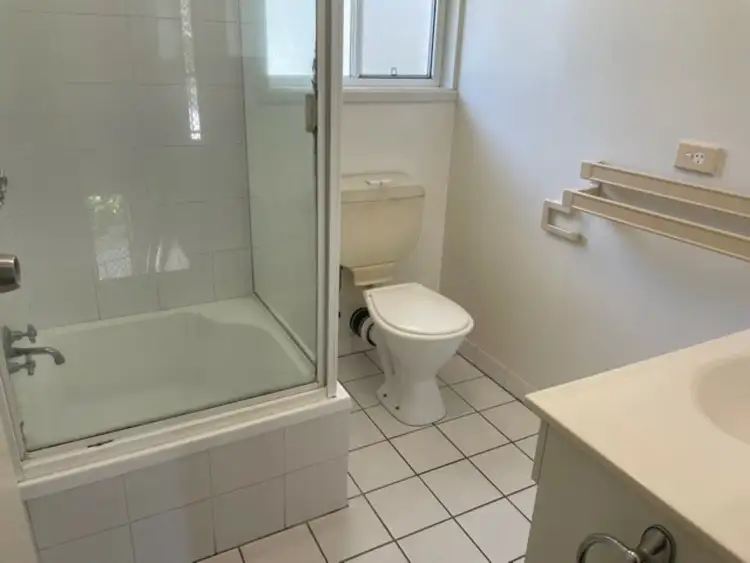 Seventh view of Homely unit listing, 2/14 Beltana Drive, Boyne Island QLD 4680