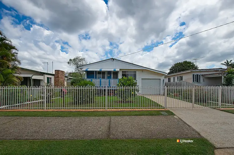 97 School Road, Kallangur QLD 4503