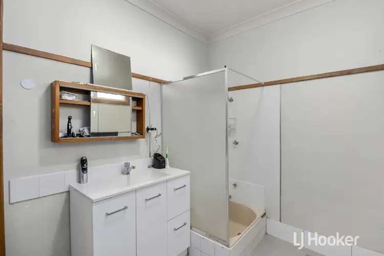 Fifth view of Homely house listing, 10 Lee Street, South Bunbury WA 6230