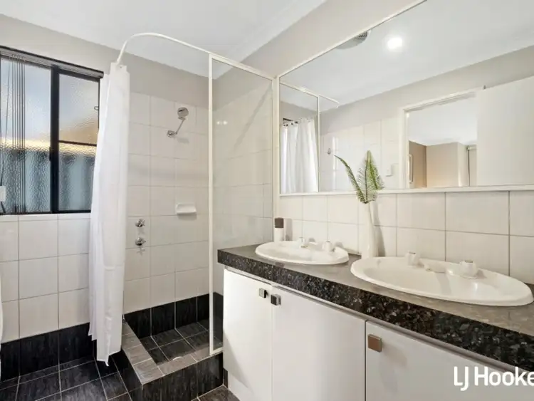Fifth view of Homely house listing, 8 Linaria Way, Canning Vale WA 6155