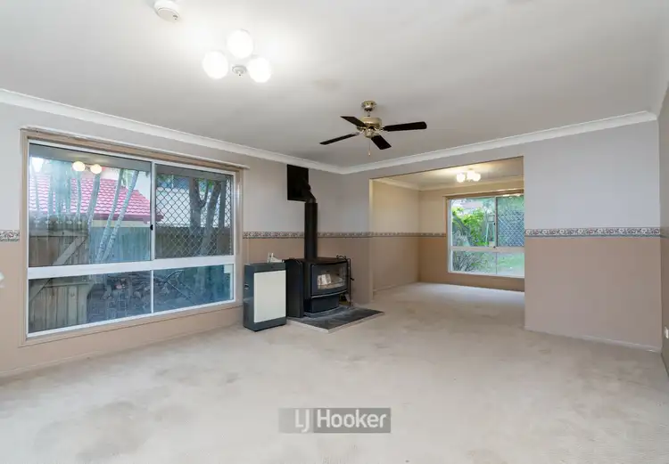 Fourth view of Homely house listing, 2 Darling Close, Calamvale QLD 4116