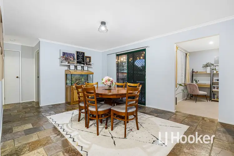 Fourth view of Homely house listing, 7 Rae Court, Pakenham VIC 3810