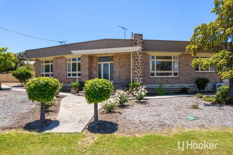 22 Carma Avenue, Collie WA 6225