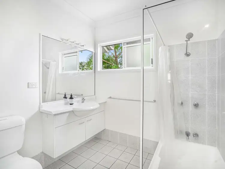 Seventh view of Homely apartment listing, 4/15 Springfield Crescent, Manoora QLD 4870