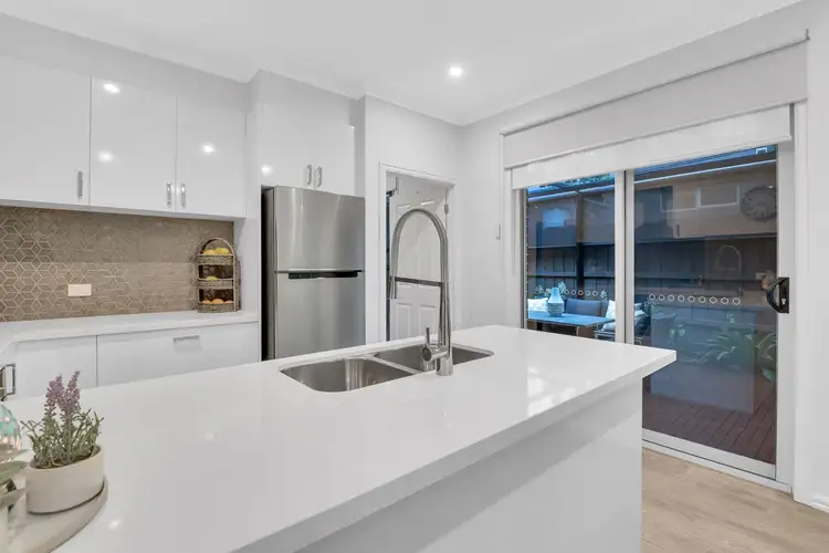 Sixth view of Homely townhouse listing, 1/7-9 De Chene Parade, Coburg North VIC 3058