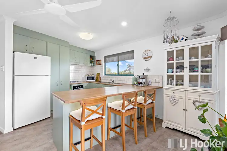 Sixth view of Homely house listing, 2 Jordana Court, Victoria Point QLD 4165
