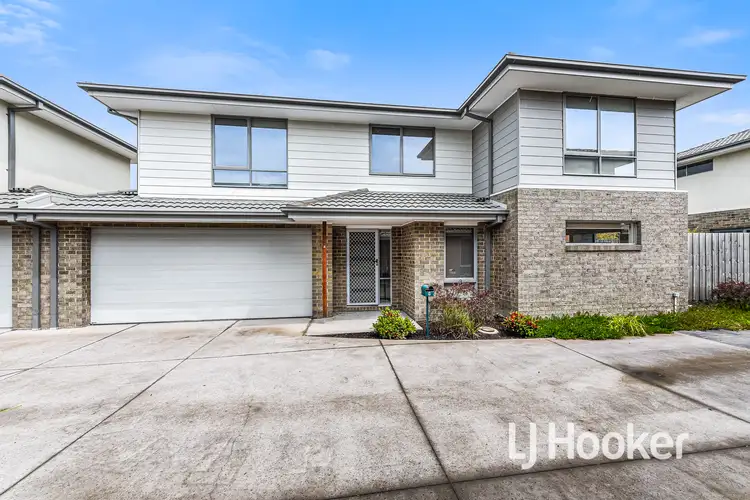 Main view of Homely house listing, 8 Nemo Street, Pakenham VIC 3810