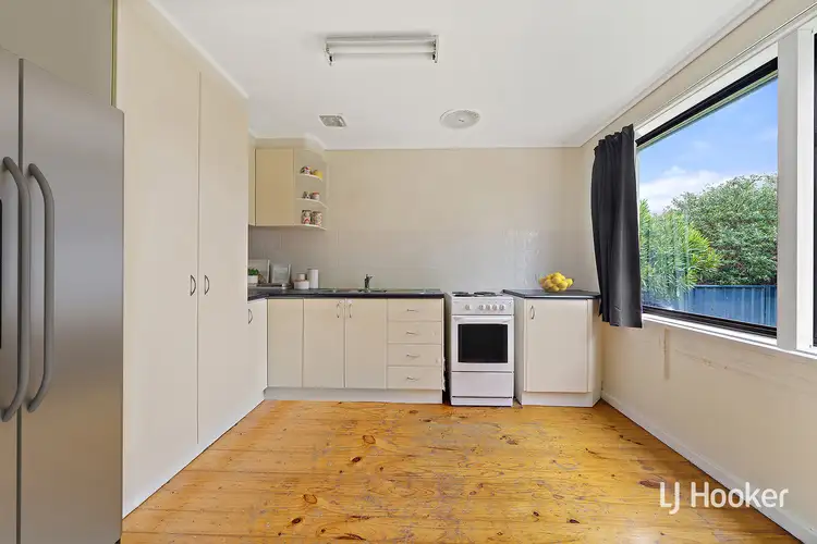 Fourth view of Homely house listing, 15 Donnison Place, Charnwood ACT 2615