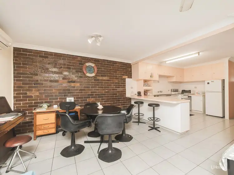 Fourth view of Homely semi-detached listing, 1/4 Larcombe Street, Park Avenue QLD 4701