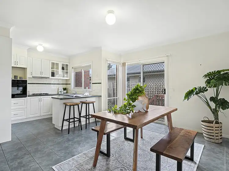 Fourth view of Homely townhouse listing, 5/19 Lusher Road, Croydon VIC 3136