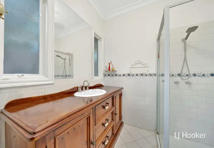 Sixth view of Homely house listing, 8 Barley Croft Lane, Craigieburn VIC 3064