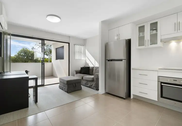 Main view of Homely unit listing, 29/21 Fenton Street, Fairfield QLD 4103