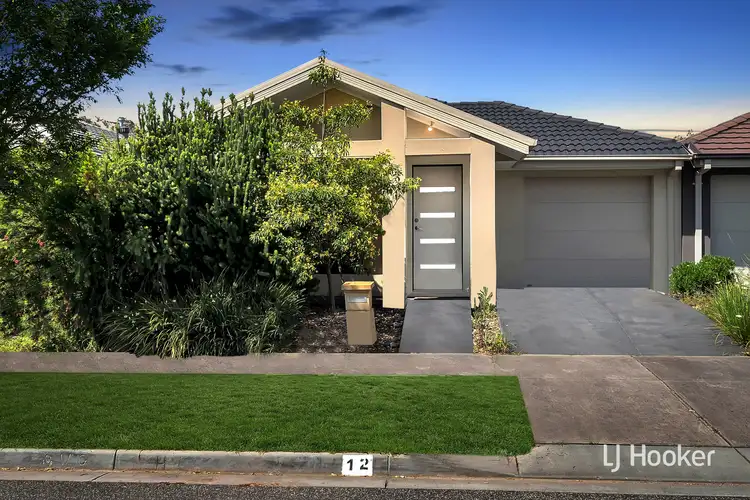 12 Hestia Avenue, Cranbourne West VIC 3977