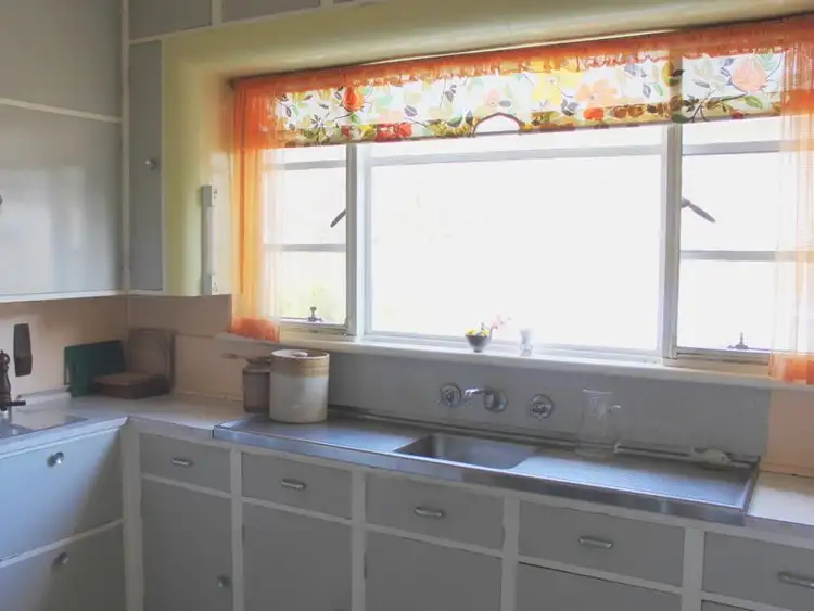 Second view of Homely house listing, 74 Bayley Street, Alexandra VIC 3714