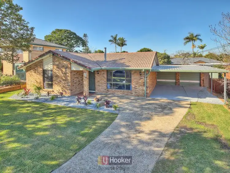 11 Whitcomb Street, Hillcrest QLD 4118