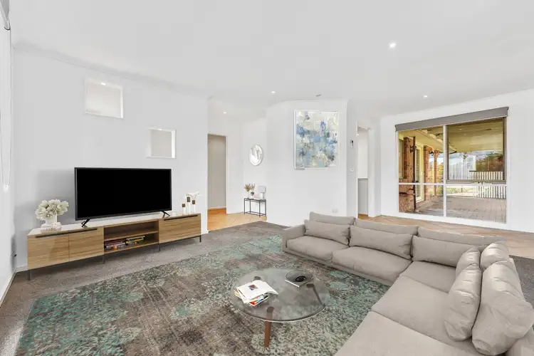 Second view of Homely house listing, 15 Beaumont Court, Pakenham VIC 3810