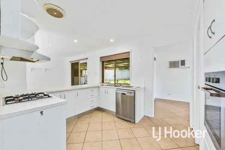 Third view of Homely house listing, 15 Beaumont Court, Pakenham VIC 3810