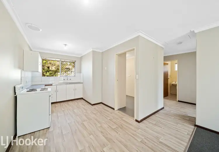 Fourth view of Homely semi-detached listing, 2A Grantham Place, Carlisle WA 6101
