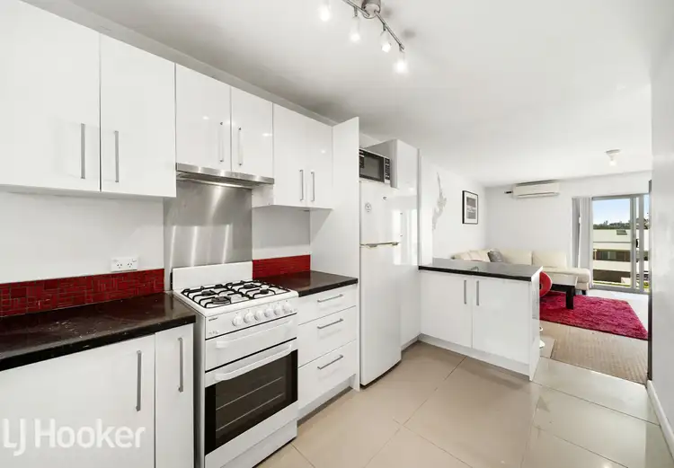 1/17 King George Street, Victoria Park WA 6100
