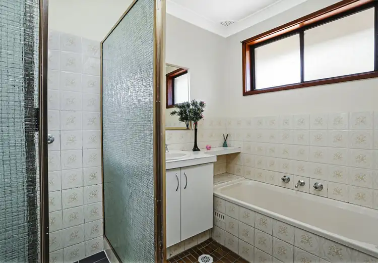 Fifth view of Homely villa listing, 9/45 Rudd Road, Leumeah NSW 2560