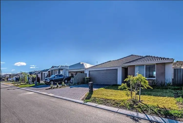 23 Avon Road, Yanchep WA 6035