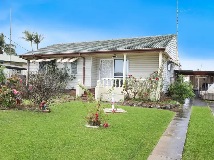 13 Spofforth Street, Warilla NSW 2528