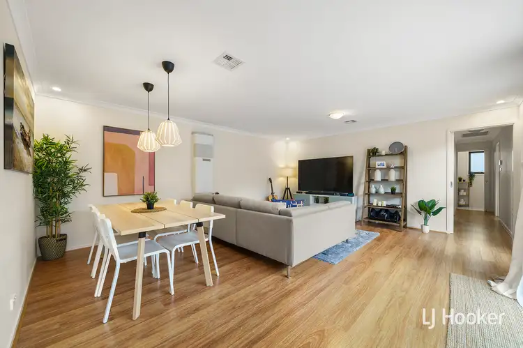 Second view of Homely house listing, 77 Wunderly Circuit, Macgregor ACT 2615