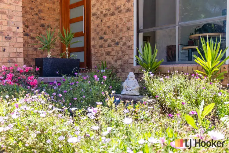 Third view of Homely house listing, 6 Paul Place, Monash ACT 2904