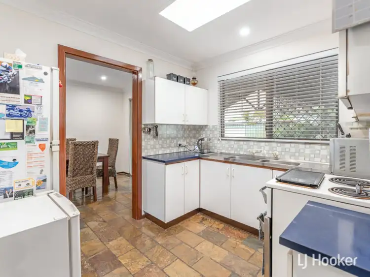Fourth view of Homely house listing, 44 Shillington Way, Thornlie WA 6108