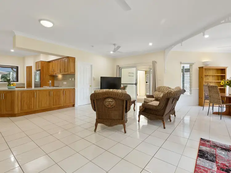 Sixth view of Homely house listing, 4 Mangosteen Close, Smithfield QLD 4878