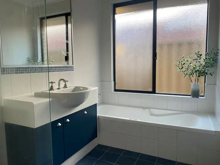 Seventh view of Homely house listing, 10 Illawarra Drive, Eaton WA 6232