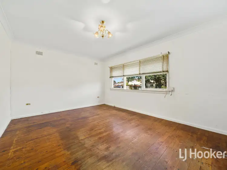 Fifth view of Homely house listing, 7 Fifth Avenue, Canley Vale NSW 2166