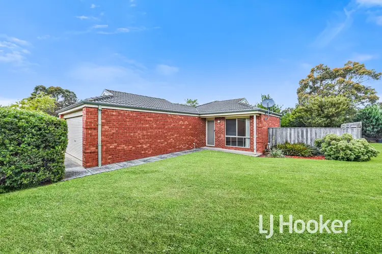 Second view of Homely house listing, 7 Stella Place, Pakenham VIC 3810