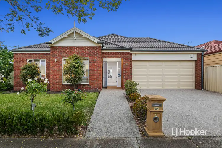 16 Baltimore Drive, Point Cook VIC 3030